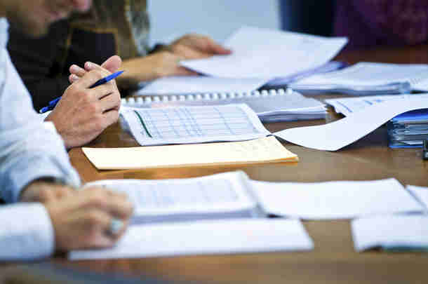Inzichten in de HR-Wereld van Vandaag en Morgen: HR Trends 2023-2024 in België Wetenschappelijk onderzoek