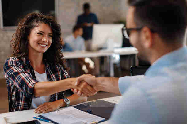 Krapte op de arbeidsmarkt dwingt tot strategische keuzes Toekomst van werk en organisatie, Human capital, HR-transformatie, HR-strategie, Strategische personeelsplanning